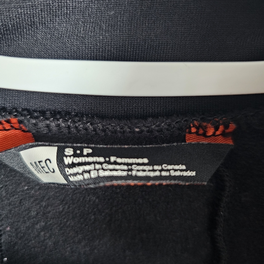MEC Base Layer Top - Picture 3 of 4